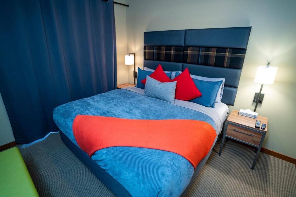 The Raven Suite At Stoneridge Mountain Resort Canmore Eksteriør billede